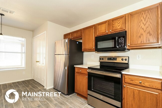 Photo - 408 Sugar Mill Dr