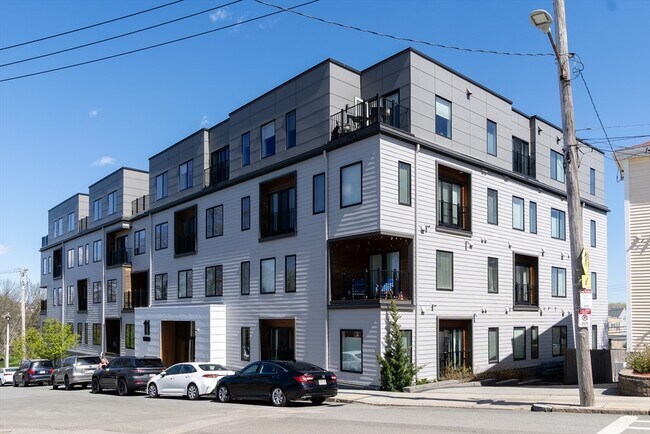 Building Photo - 11 Walley St Unit 309