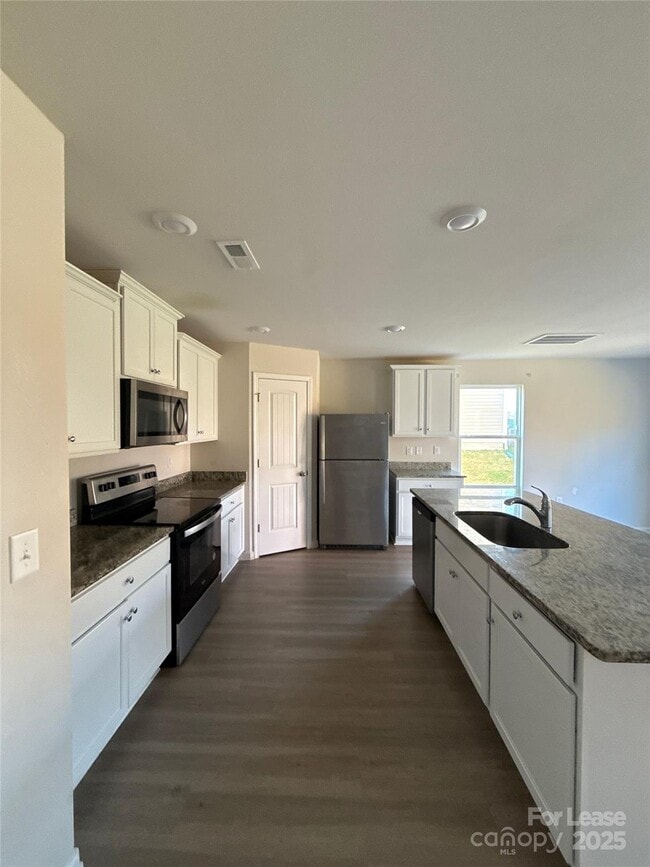 Photo - 3038 Trailblazer St