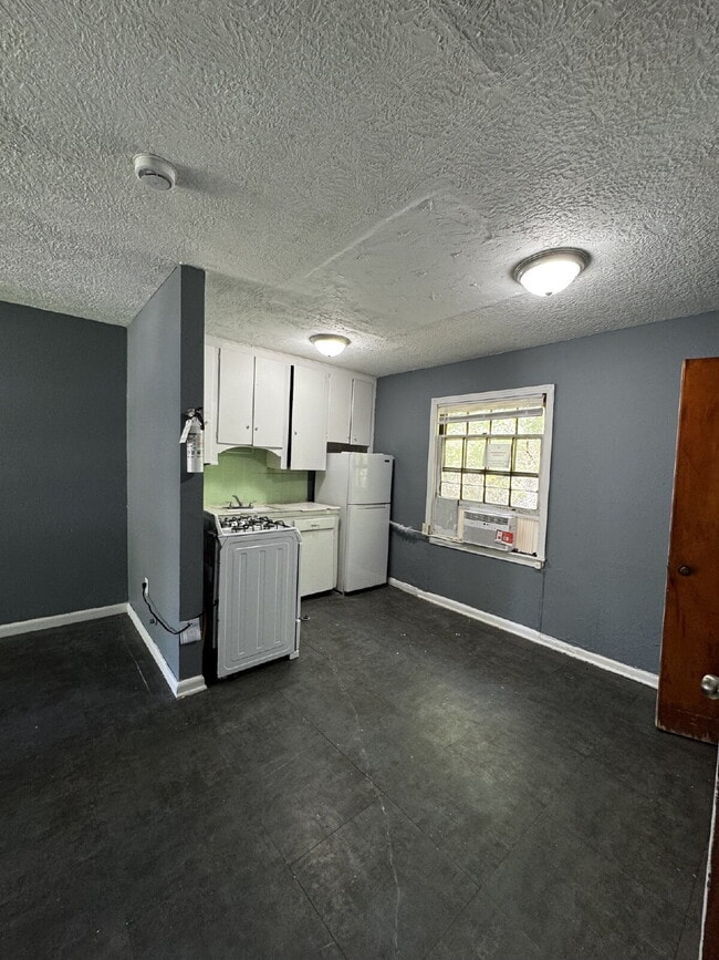 5105 Timothy St Unit 9
