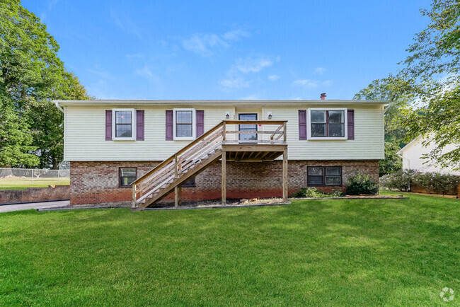 Building Photo - Great 3 Bedroom in Clemmons, NC Rental