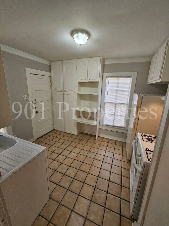 Photo - 1703 Tutwiler Ave Unidad 1