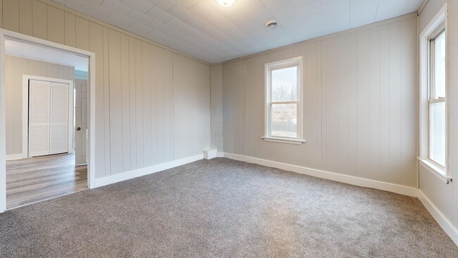 Photo - 2230 Kinkel Ave Unit Up