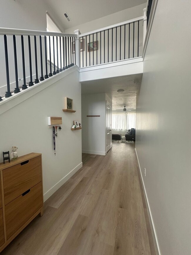 Photo - Absolutely STUNNING Home in Lehi!!!