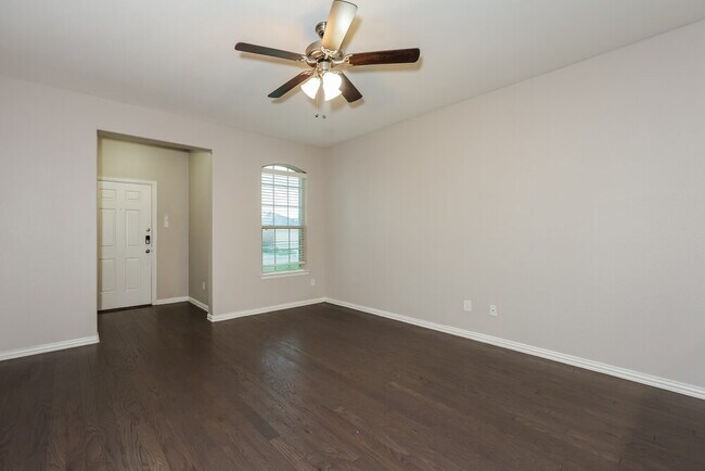 Photo - 2016 Belshire Ct