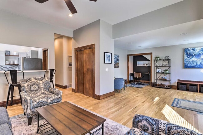 Photo - 1533 N Williams St Unidad ID1386042P