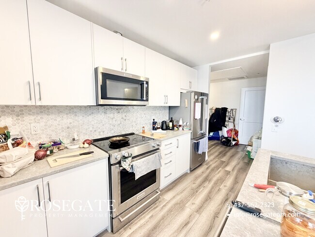 Photo - Spacious 2-Bedroom Condo with Balcony & Parking – Kitchener Unité 1502