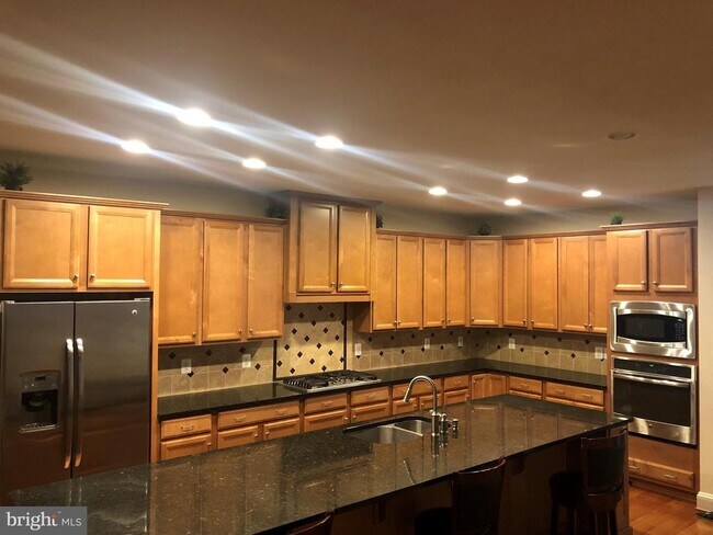 Photo - 44388 Foxthom Terrace