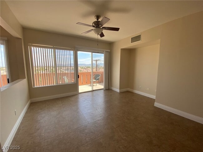 Building Photo - 67 E Agate Ave Unit 403 Rental
