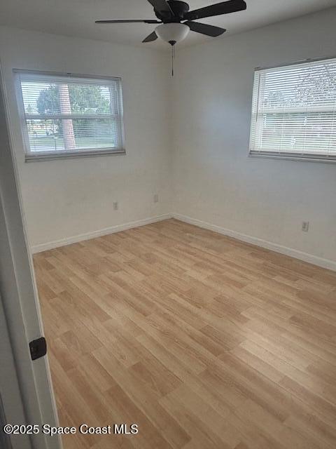 Photo - 2947 Redgrove Dr NE