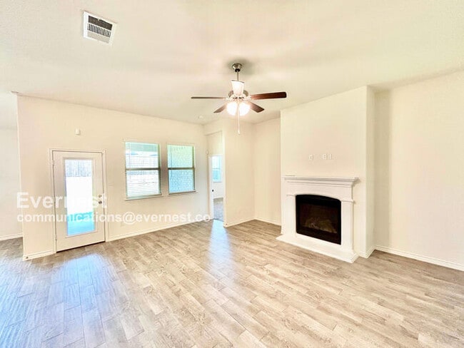 Photo - 2462 San Marcos Dr