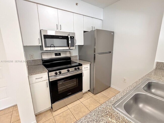 Photo - 430 S Park Rd Unit 3-206