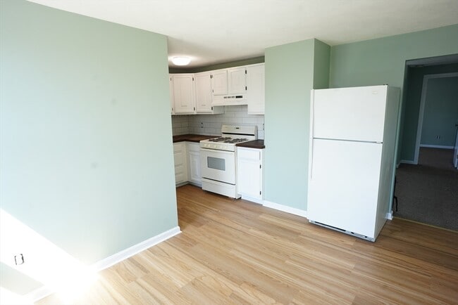 Photo - 1 Malden St Apartment Unit #2R