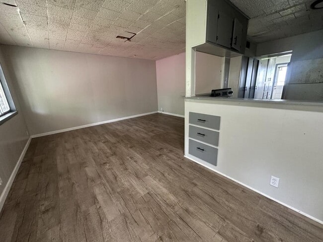 Photo - 507 S Connor Ave