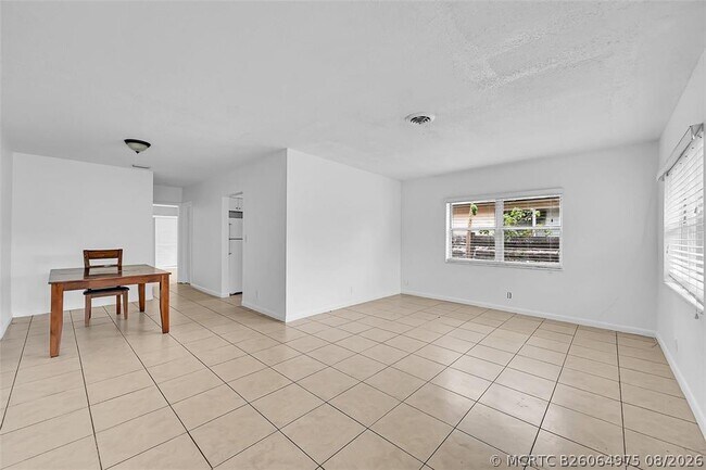 Photo - 1218 NW 6th Ave