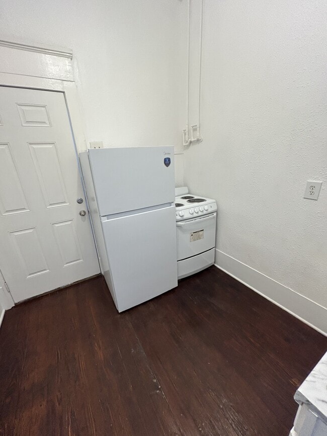 Photo - 2514 Avenue M Unit 2
