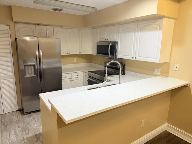 Photo - 1825 Adventure Pl