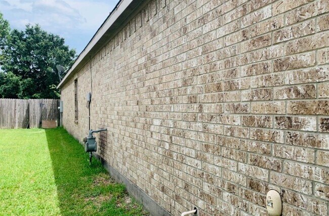 Photo - 13502 E Creek Cir