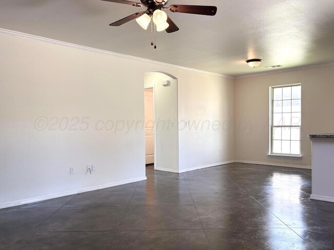 Photo - 4521 Pine St