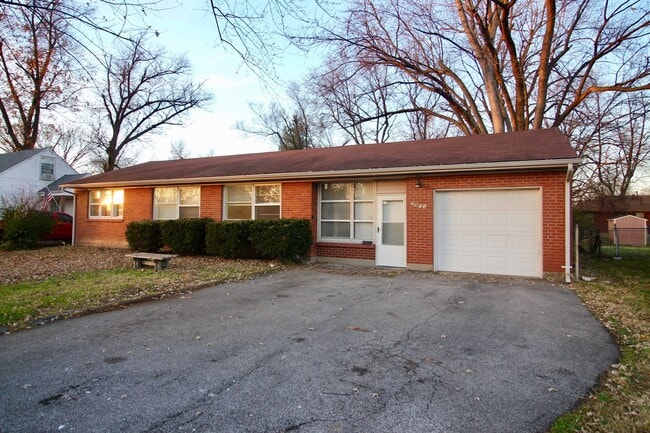 Photo - Adorable 3-brm brick ranch with lots of na...