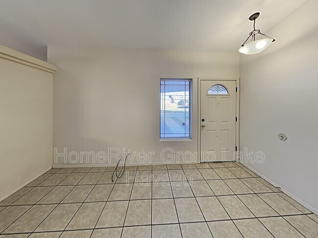 Photo - 2790 Palisades Dr