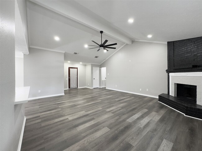 Photo - 1406 River Rock Dr