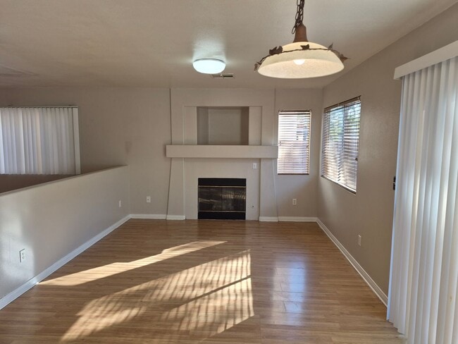 Photo - 812 Bow Creek Ln
