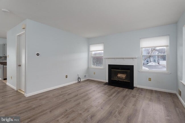 Photo - 187 Jonathon Dayton Ct