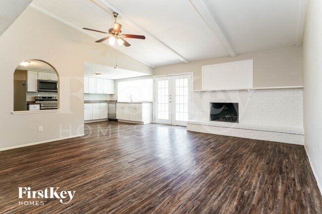 Photo - 1316 Royal Oak Dr