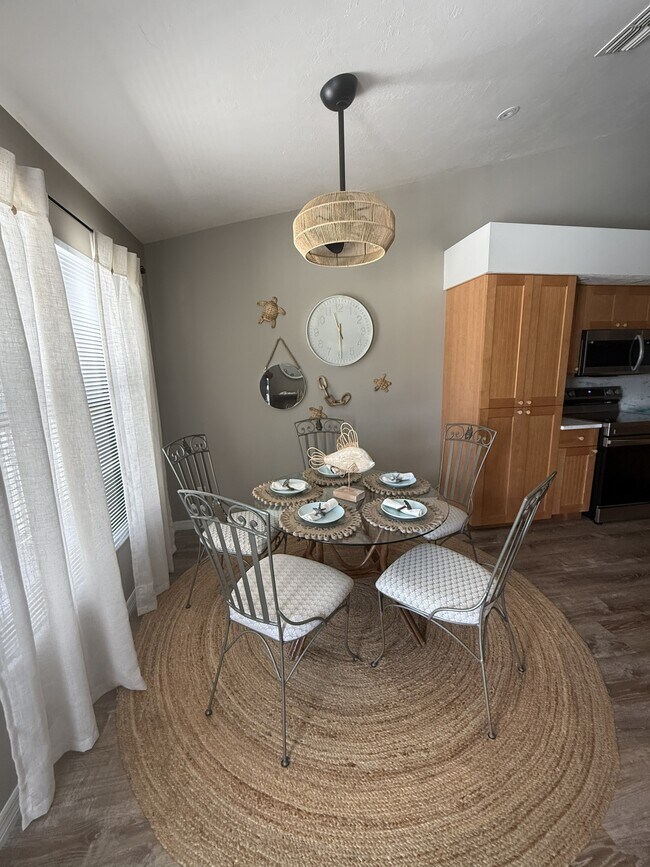 Photo - 4718 SW 12th Pl