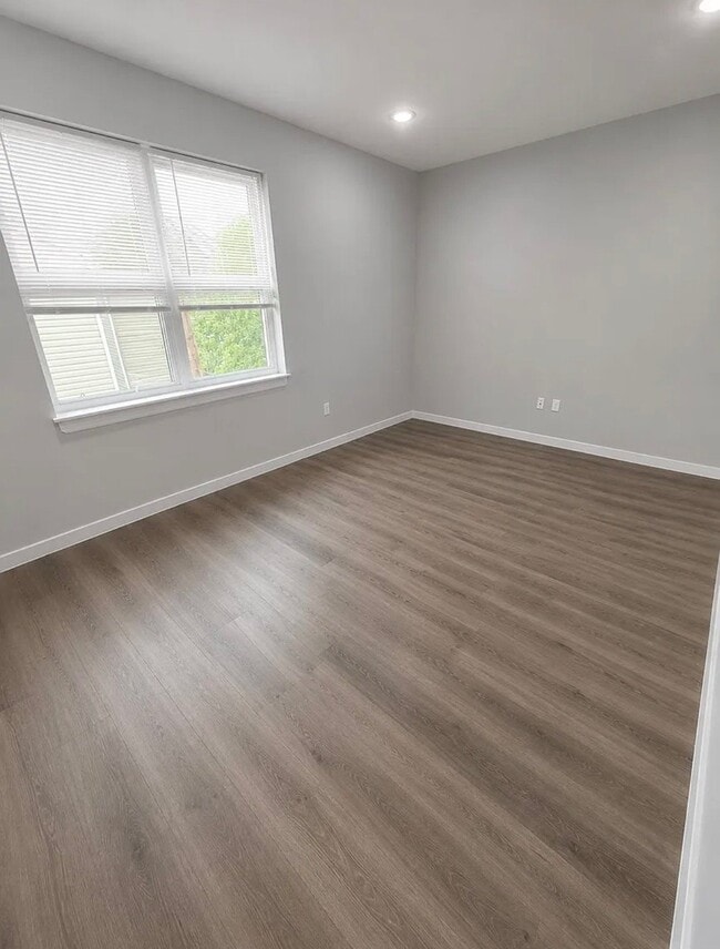 Photo - 207 Governor St Unit 301