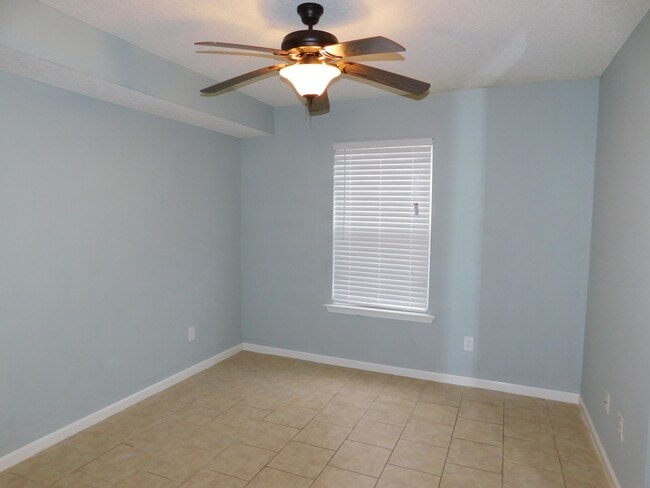 Photo - 535 3rd Loop Rd