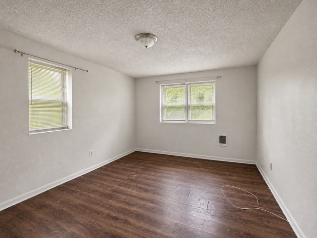 Photo - 7314 Ogontz Ave
