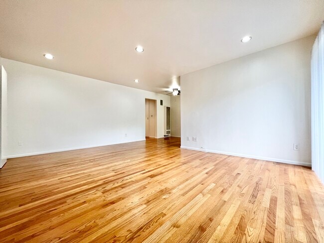 Photo - 3661 Vinton Ave