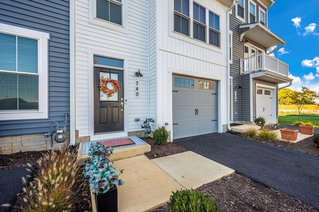 Photo - The Enclave At Gambrill View