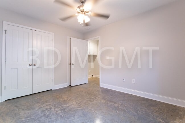 Photo - 122 Vicksburg Ave