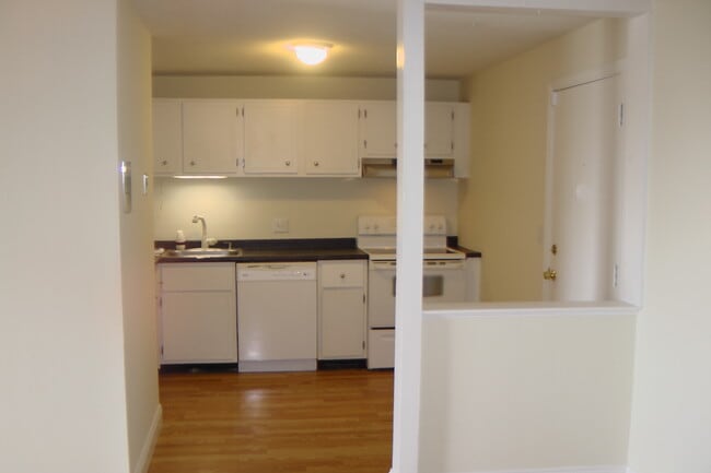 Photo - 7 Wildwood St Unit 7 Wildwood St, Dracut, MA 01826