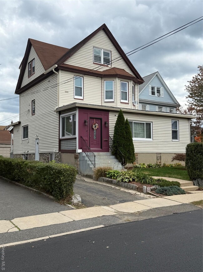 Building Photo - 51 Mt Joy Pl Unit 3