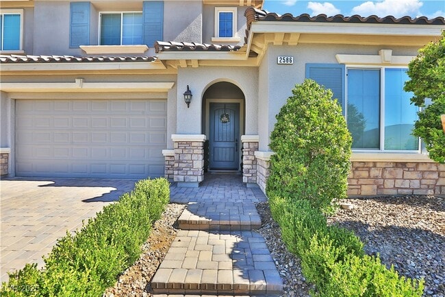 Photo - 2586 Hazelburn Dr