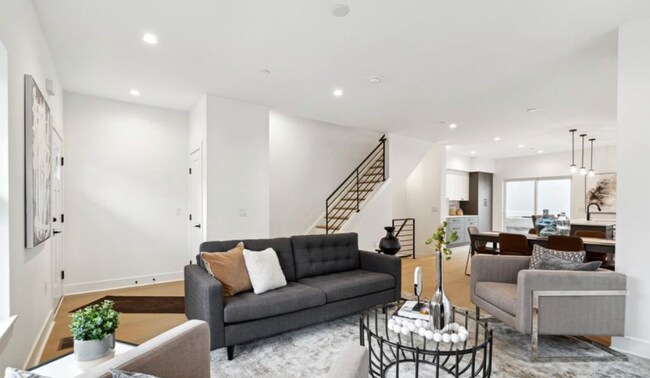 Photo - 9522 Golfview Ln