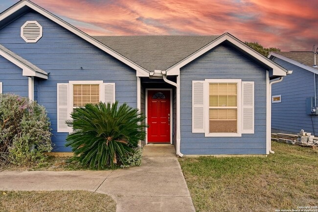 Photo - 1150 Green Hill Dr