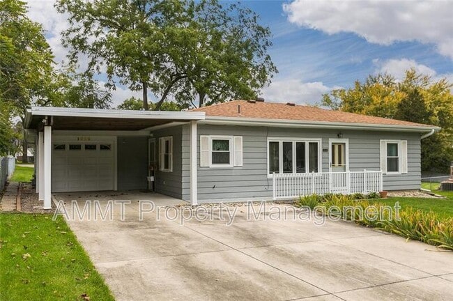 1330 Lincoln Dr