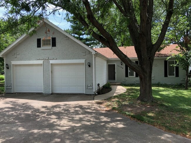 Building Photo - 15120 S Blackfeather Dr Rental
