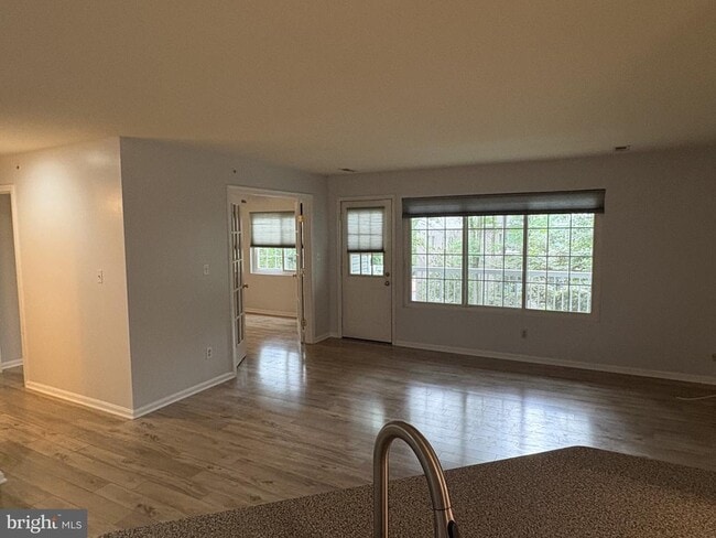 Photo - 9 Tintern Ct Unit 202
