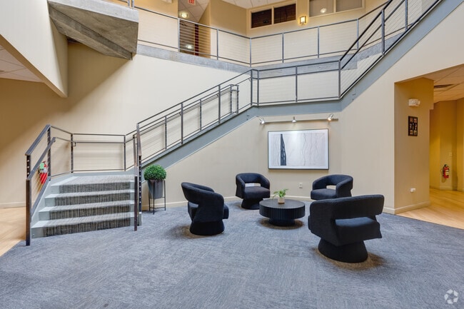 Industrie - Common Area