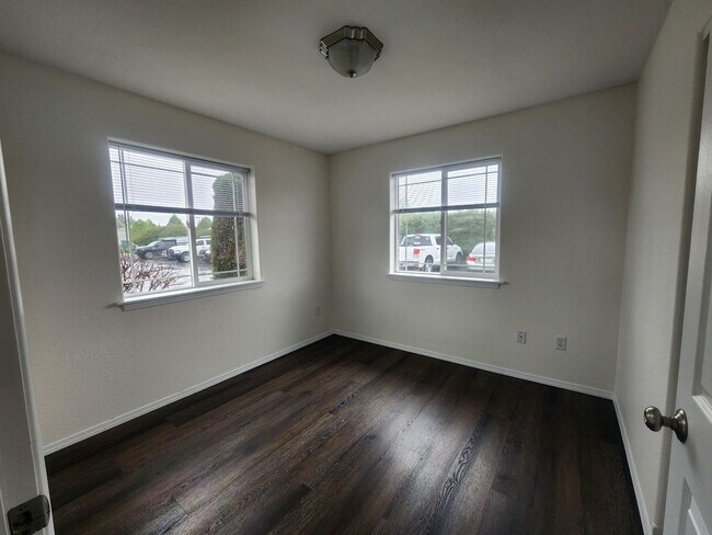 Photo - 3 bed 2 bath Condo for Rent in Columbia Falls, MT. $2,100/month Unit 163A