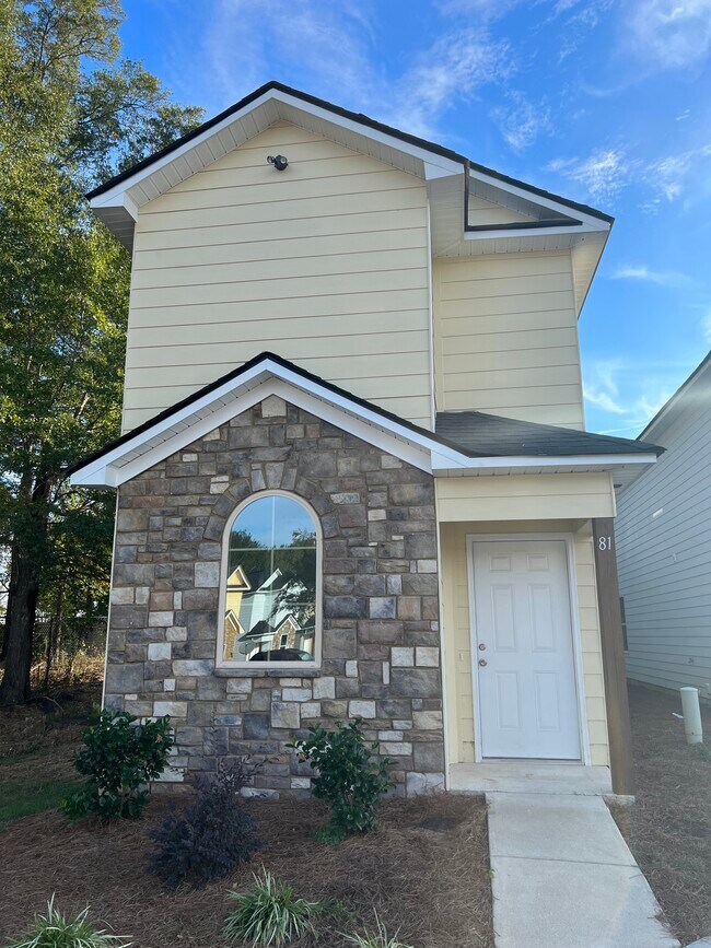 Photo - 81 Arbor Cove Dr Townhome