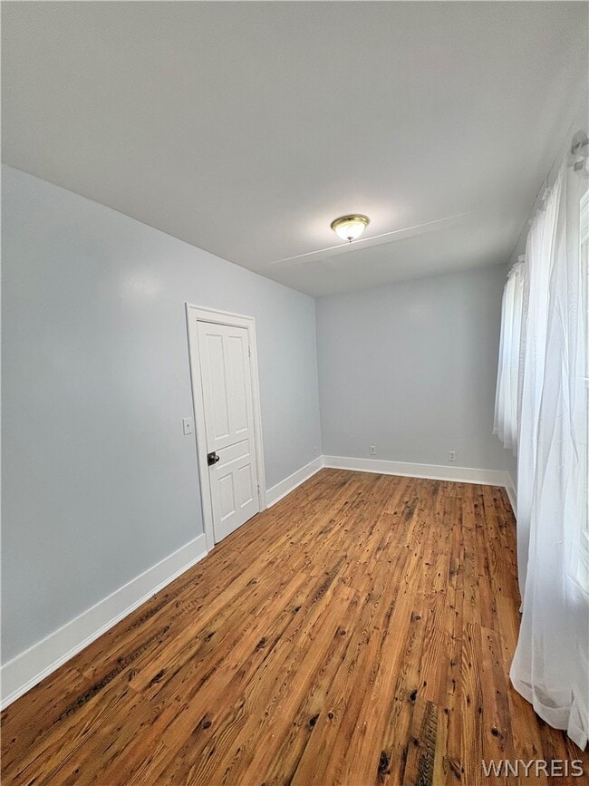 Photo - 414 Hoyt St