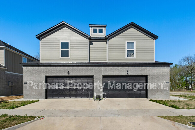 Building Photo - 777 S Benchmark Ln Rental