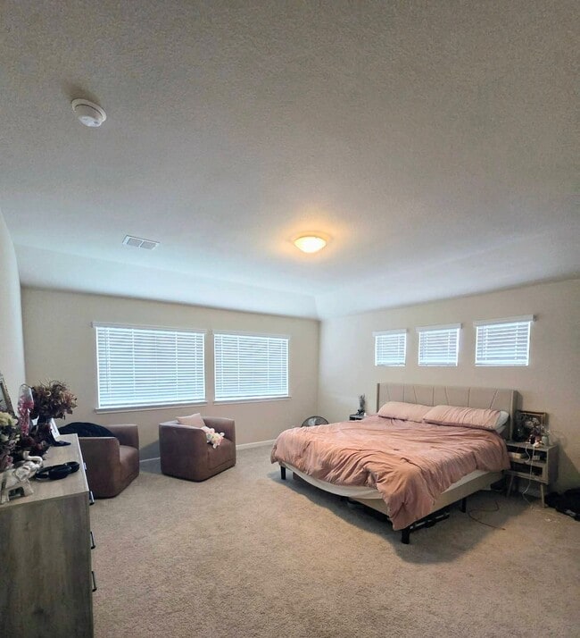 Photo - 1105 Goldenrod Dr